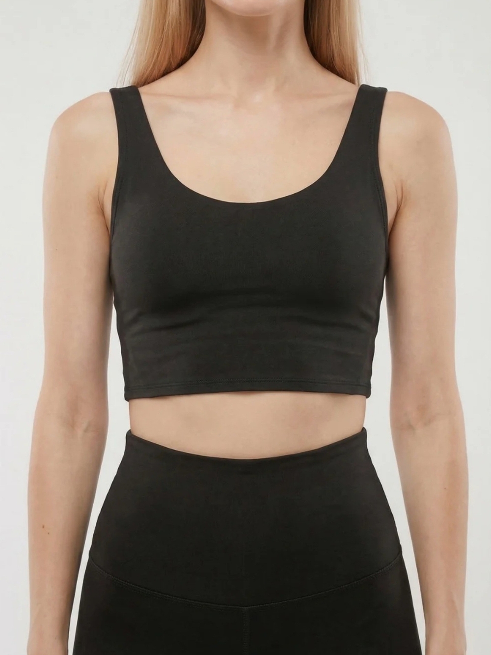 Everyday Scoop Neck Crop Brami - Black